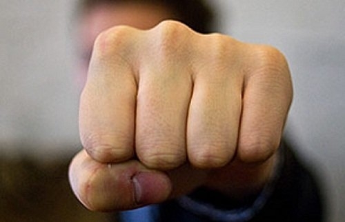 В Одесской области боксёр-иностранец побил полицейского Фото № 0 В Одесской области боксёр-иностранец побил полицейского Фото № 0