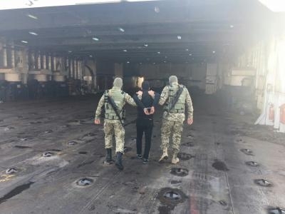 Одесские пограничники задержали сирийца-нелегала Фото № 0 Одесские пограничники задержали сирийца-нелегала Фото № 0