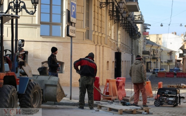 Воронцовский переулок снова превратилась в сплошную парковку Фото № 8 Воронцовский переулок снова превратилась в сплошную парковку Фото № 8
