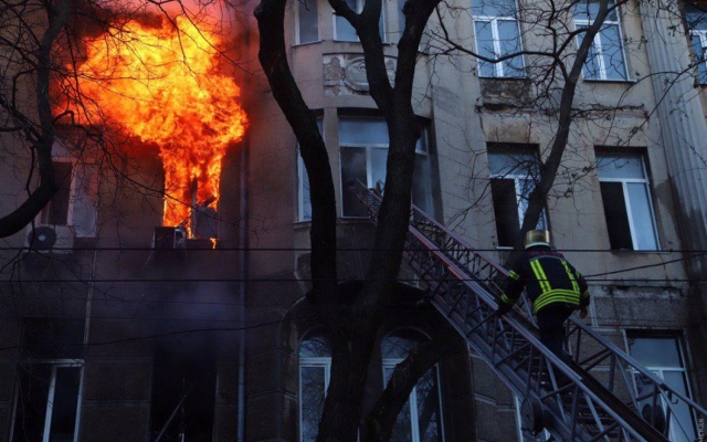 На месте пожара в колледже нашли одну из пропавших (Обновлено) Фото № 0 На месте пожара в колледже нашли одну из пропавших (Обновлено) Фото № 0