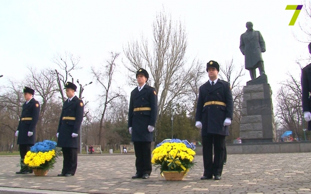 В Одессе почтили память Тараса Шевченко Фото № 1 В Одессе почтили память Тараса Шевченко Фото № 1