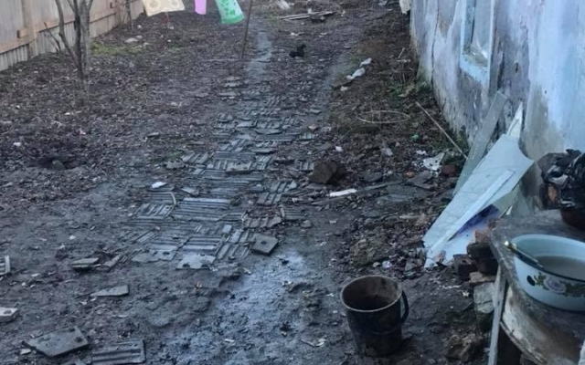 В Одесской области восьмилетний мальчик живёт с матерью-алкоголичкой в нечеловеческих условиях (ФОТО) Фото № 5 В Одесской области восьмилетний мальчик живёт с матерью-алкоголичкой в нечеловеческих условиях (ФОТО) Фото № 5