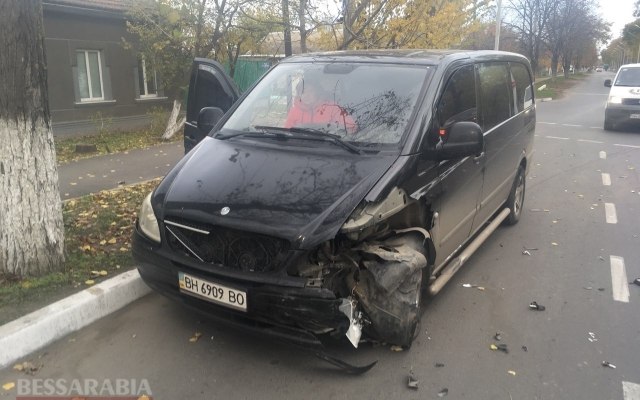 В Измаиле произошло ДТП из-за нарушения правил дорожного движения Фото № 1 В Измаиле произошло ДТП из-за нарушения правил дорожного движения Фото № 1