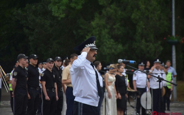 Ряды одесской полиции пополнили 177 выпускников университета внутренних дел (ФОТО) Фото № 14 Ряды одесской полиции пополнили 177 выпускников университета внутренних дел (ФОТО) Фото № 14