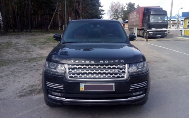 Угнанный в Одессе Range Rover пытались транспортировать в Россию Фото № 0 Угнанный в Одессе Range Rover пытались транспортировать в Россию Фото № 0