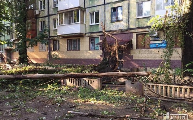 Одесса направила криворожанам помощь для ликвидации последствий стихийного бедствия Фото № 0 Одесса направила криворожанам помощь для ликвидации последствий стихийного бедствия Фото № 0