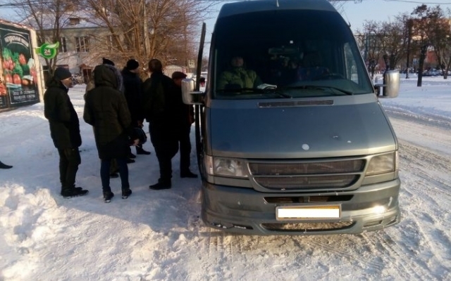 Из Николаева в Одессу нелегальные маршрутки везут за 240 гривен Фото № 0 Из Николаева в Одессу нелегальные маршрутки везут за 240 гривен Фото № 0