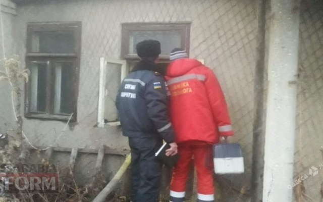 В пожаре в Измаиле погиб мужчина (ФОТО) Фото № 2 В пожаре в Измаиле погиб мужчина (ФОТО) Фото № 2
