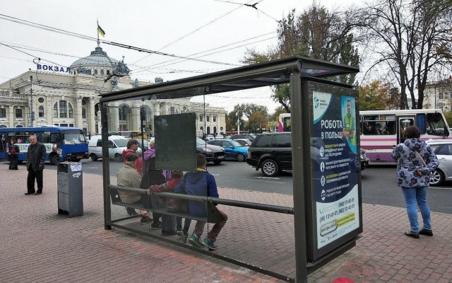 В Одессе установили 62 новых остановки Фото № 0 В Одессе установили 62 новых остановки Фото № 0