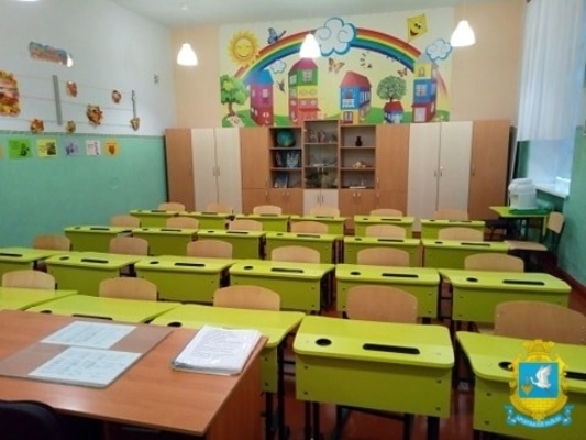 В Арцизском районе появятся особенные парты Фото № 0 В Арцизском районе появятся особенные парты Фото № 0