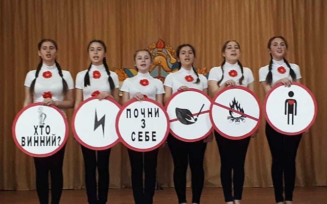 В Одесской области соревновались юные пожарные Фото № 1 В Одесской области соревновались юные пожарные Фото № 1