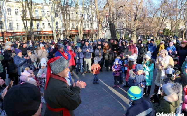 На Дерибасовской прошел Рождественский фестиваль Фото № 24 На Дерибасовской прошел Рождественский фестиваль Фото № 24