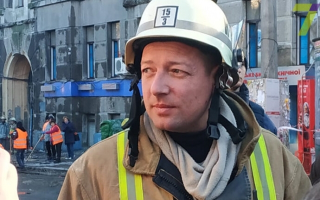 Спасатели не надеются найти выживших под завалами на пепелище одесского колледжа Фото № 0 Спасатели не надеются найти выживших под завалами на пепелище одесского колледжа Фото № 0