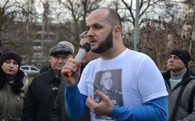 Шабаш любителей России и советчины: фанаты Жукова оскорбляли украинских героев Фото № 0 Шабаш любителей России и советчины: фанаты Жукова оскорбляли украинских героев Фото № 0