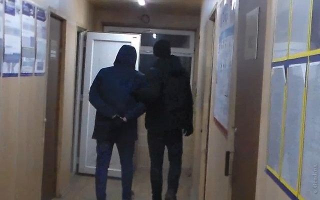 В Одессе задержан иностранец-автовор (ФОТО, ВИДЕО) Фото № 2 В Одессе задержан иностранец-автовор (ФОТО, ВИДЕО) Фото № 2