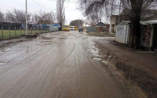 Одесситы сетуют на отвратительное состояние дорог (ФОТО) Фото № 1 Одесситы сетуют на отвратительное состояние дорог (ФОТО) Фото № 1