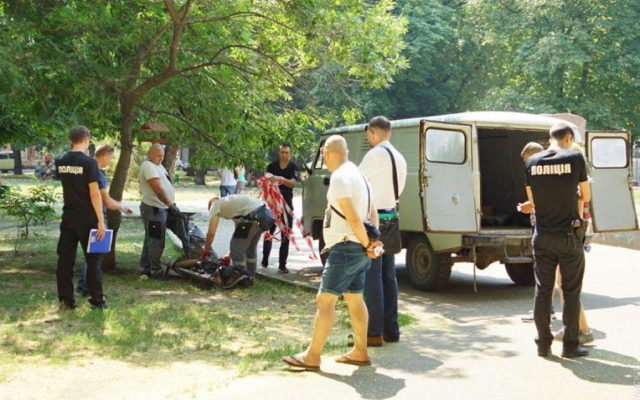 В Одессе погиб прохожий, которого отказалась забирать скорая Фото № 0 В Одессе погиб прохожий, которого отказалась забирать скорая Фото № 0
