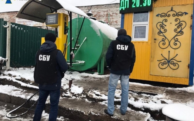 Только за один день в Одессе закрыли семь нелегальных автозаправок Фото № 3 Только за один день в Одессе закрыли семь нелегальных автозаправок Фото № 3