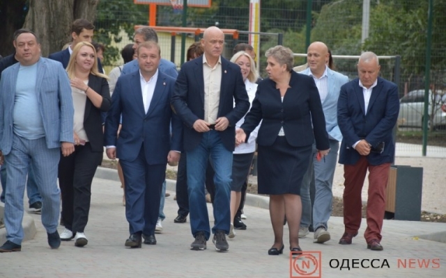 В одесской гимназии открыли новый спортивный комплекс Фото № 2 В одесской гимназии открыли новый спортивный комплекс Фото № 2