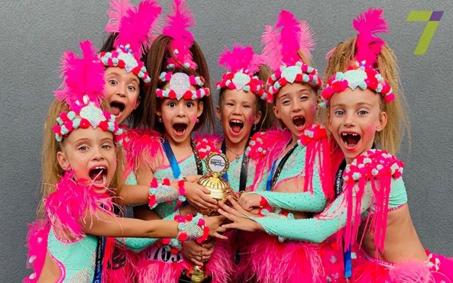 Одесские спортсмены из танцевальной школы Prestige dance везут золото из Чехии Фото № 0 Одесские спортсмены из танцевальной школы Prestige dance везут золото из Чехии Фото № 0