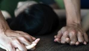 В Одессе группа мужчин изнасиловала двух девушек Фото № 0 В Одессе группа мужчин изнасиловала двух девушек Фото № 0