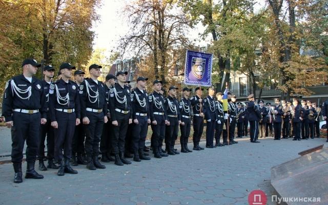 В Одессе маршировали будущие полицейские (ФОТО, ВИДЕО) Фото № 10 В Одессе маршировали будущие полицейские (ФОТО, ВИДЕО) Фото № 10