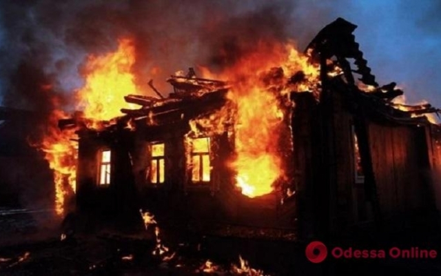 В Белгород-Днестровском районе произошел пожар: пострадал владелец дома Фото № 0 В Белгород-Днестровском районе произошел пожар: пострадал владелец дома Фото № 0