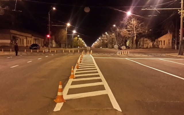 КП «СМЭП» нанесло новую дорожную разметку на ряд одесских улиц Фото № 8 КП «СМЭП» нанесло новую дорожную разметку на ряд одесских улиц Фото № 8