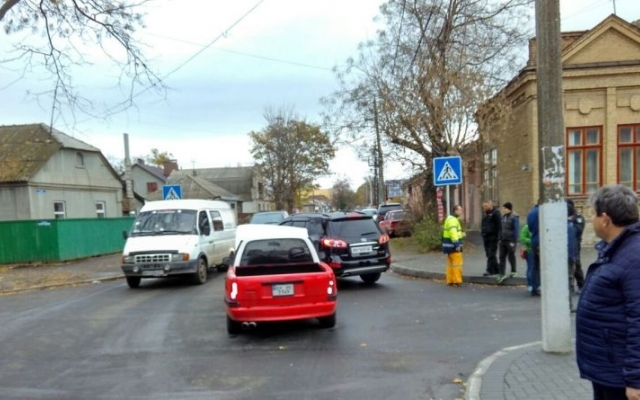 Сегодня в Измаиле произошло ДТП: столкнулись 2 автомобиля Фото № 1 Сегодня в Измаиле произошло ДТП: столкнулись 2 автомобиля Фото № 1