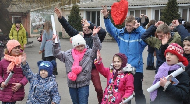 «Пару года» в Одесском зоопарке накормили рыбой (ФОТО, ВИДЕО) Фото № 3 «Пару года» в Одесском зоопарке накормили рыбой (ФОТО, ВИДЕО) Фото № 3