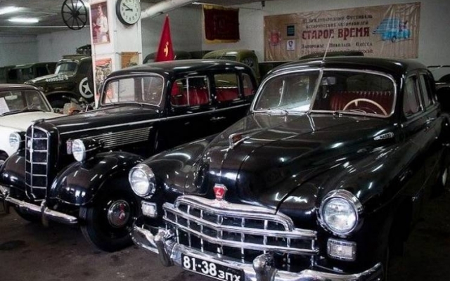 ТОП ретро-автомобилей, которые продают в Одесском регионе Фото № 0 ТОП ретро-автомобилей, которые продают в Одесском регионе Фото № 0