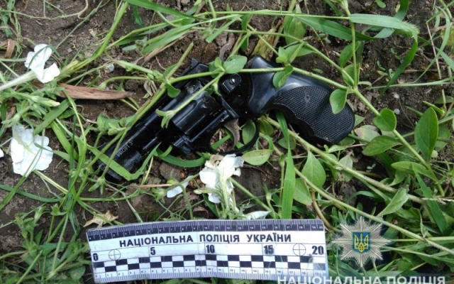 В Измаиле стреляли из-за денежного долга (ФОТО, ВИДЕО) Фото № 1 В Измаиле стреляли из-за денежного долга (ФОТО, ВИДЕО) Фото № 1