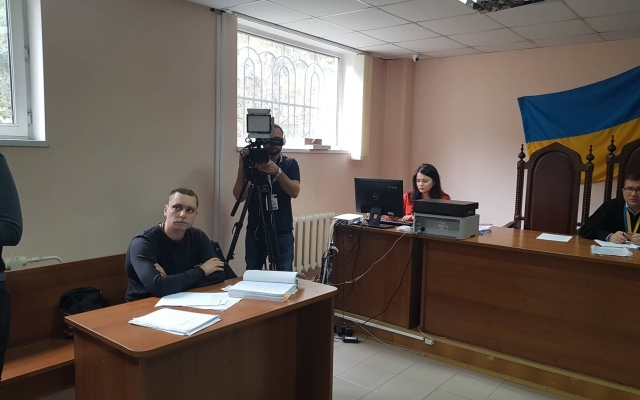 Одесский живодёр угрожал в суде волонтёру (ФОТО) Фото № 1 Одесский живодёр угрожал в суде волонтёру (ФОТО) Фото № 1