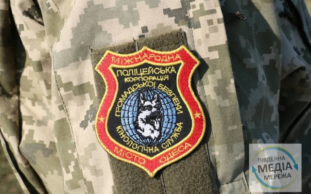 На обочине трассы Одесса-Черноморск обнаружен труп мужчины (ФОТО) Фото № 4 На обочине трассы Одесса-Черноморск обнаружен труп мужчины (ФОТО) Фото № 4