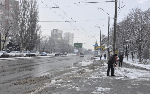 Посёлок Таирова превратился в болото после утреннего снегопада Фото № 0 Посёлок Таирова превратился в болото после утреннего снегопада Фото № 0