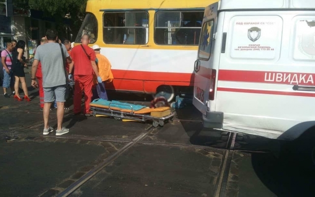 Под Одессой пенсионер заблудился на речке в шлюпке (ФОТО) Фото № 1 Под Одессой пенсионер заблудился на речке в шлюпке (ФОТО) Фото № 1