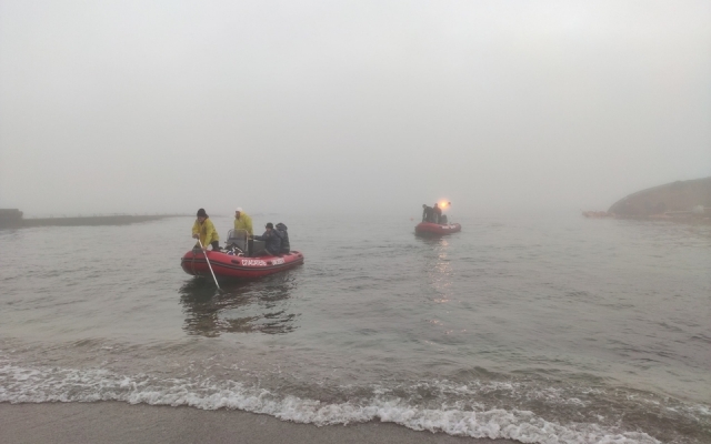 Одесские муниципальные водолазы извлекли улики из полузатонувшего танкера Delfi Фото № 3 Одесские муниципальные водолазы извлекли улики из полузатонувшего танкера Delfi Фото № 3