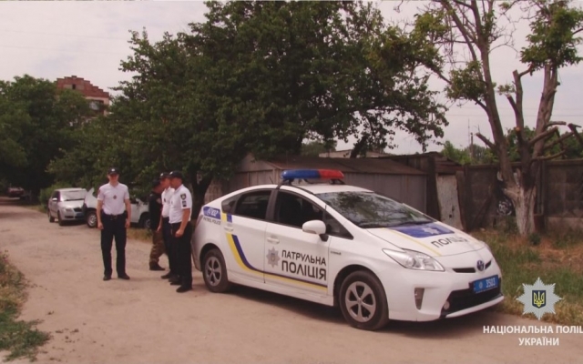В Одессе на пожилую женщину напал грабитель с ножом (ВИДЕО) Фото № 0 В Одессе на пожилую женщину напал грабитель с ножом (ВИДЕО) Фото № 0