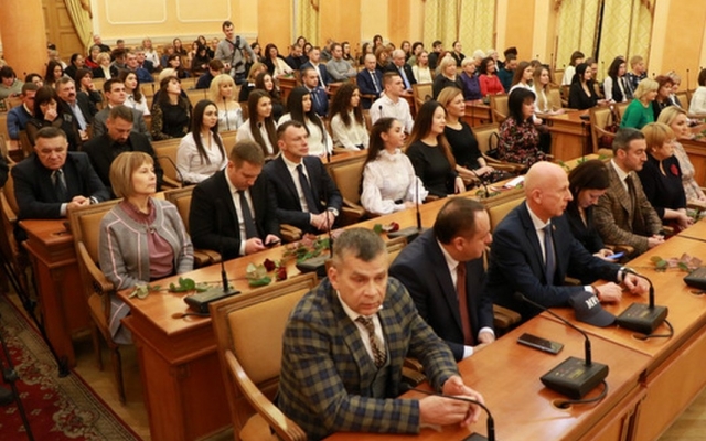 В горсовете отметили День местного самоуправления Фото № 2 В горсовете отметили День местного самоуправления Фото № 2
