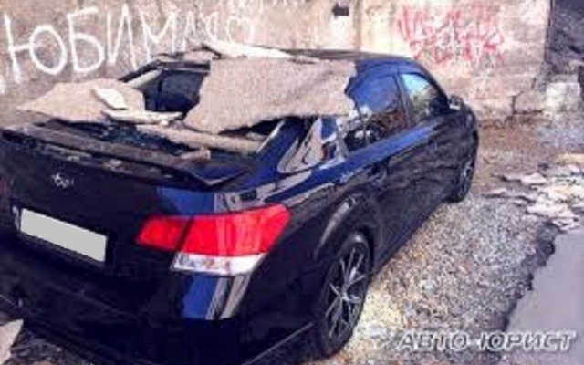 За повреждённый автомобиль одесситу заплатят жильцы дома Фото № 0 За повреждённый автомобиль одесситу заплатят жильцы дома Фото № 0
