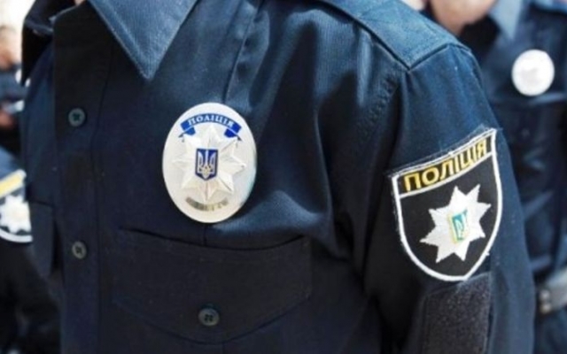 В Одессе подросток ограбил юную девушку Фото № 0 В Одессе подросток ограбил юную девушку Фото № 0
