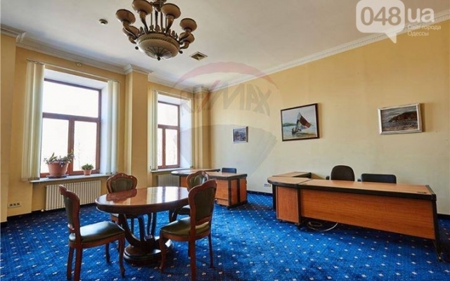В центре Одессы продают дворец за $6,2 миллиона (ФОТО) Фото № 5 В центре Одессы продают дворец за $6,2 миллиона (ФОТО) Фото № 5