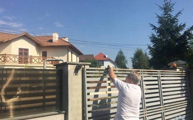 В Одесской области маленького ребёнка убили... ворота Фото № 0 В Одесской области маленького ребёнка убили... ворота Фото № 0