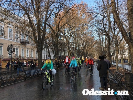 В Одессе прошел благотворительный велопробег (ФОТО) Фото № 3 В Одессе прошел благотворительный велопробег (ФОТО) Фото № 3