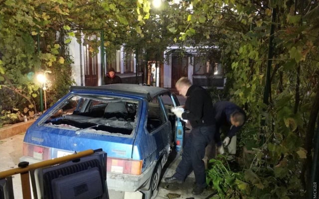 Депутату Мологовской ОТГ подорвали автомобиль (ФОТО) Фото № 4 Депутату Мологовской ОТГ подорвали автомобиль (ФОТО) Фото № 4