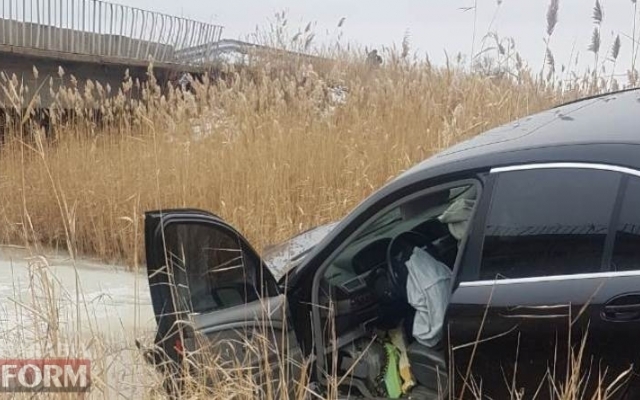 ДТП на трассе Одесса—Рени: автомобиль вылетел в реку Фото № 0 ДТП на трассе Одесса—Рени: автомобиль вылетел в реку Фото № 0