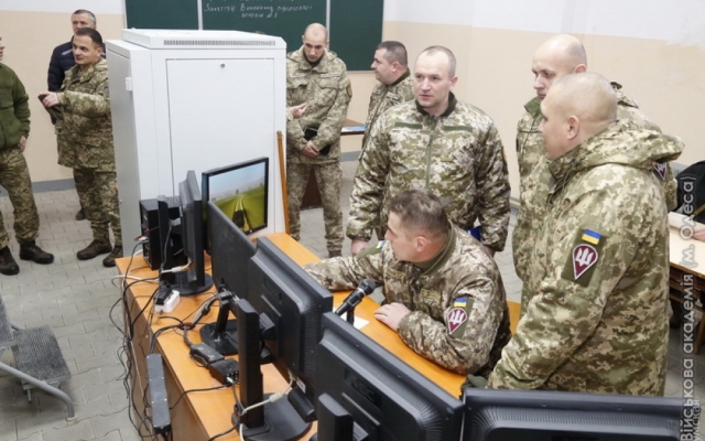 Гендерное неравенство: военные вузы Одессы пока не готовы к приему девушек на «боевые» специальности, а лицеи готовятся Фото № 1 Гендерное неравенство: военные вузы Одессы пока не готовы к приему девушек на «боевые» специальности, а лицеи готовятся Фото № 1