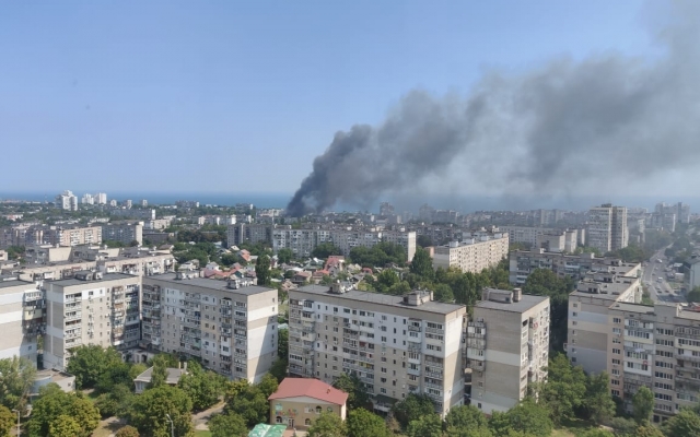 В Черноморске горит развлекательный центр (ФОТО, ВИДЕО) Фото № 0 В Черноморске горит развлекательный центр (ФОТО, ВИДЕО) Фото № 0