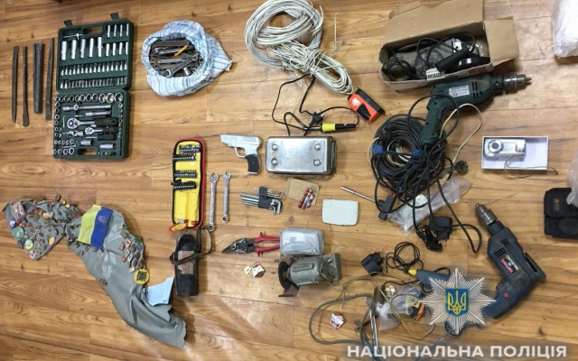 Южненские полицейские возвратили похищенное имущество владельцам (ФОТО) Фото № 1 Южненские полицейские возвратили похищенное имущество владельцам (ФОТО) Фото № 1
