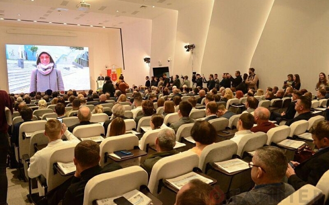 Геннадий Труханов отчитался за проделанную работу в 2018 Фото № 0 Геннадий Труханов отчитался за проделанную работу в 2018 Фото № 0